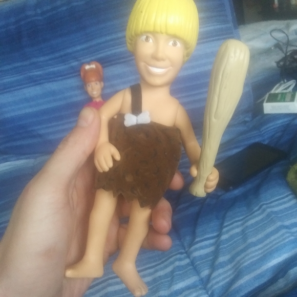 Flinestones 9 inch figure toy - Picture 2 of 8